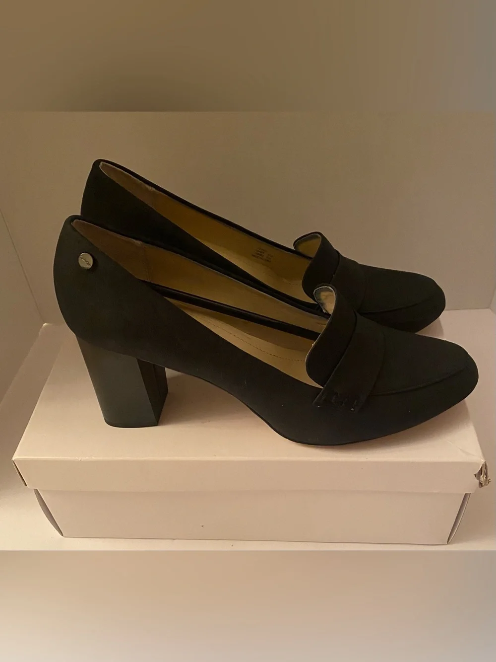 Calvin Klein Onada Nubuck Black Loafer Strap Block Heal Pumps Size 9.5